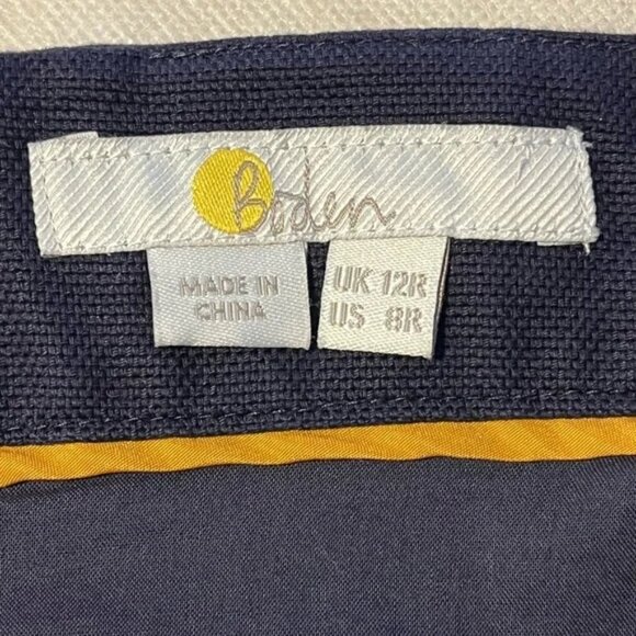 Boden 8R Eyre Floral Embroidered Cotton Midi Skirt | Side Pockets - Picture 5 of 6